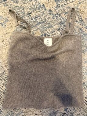 Almada Cashmere Top